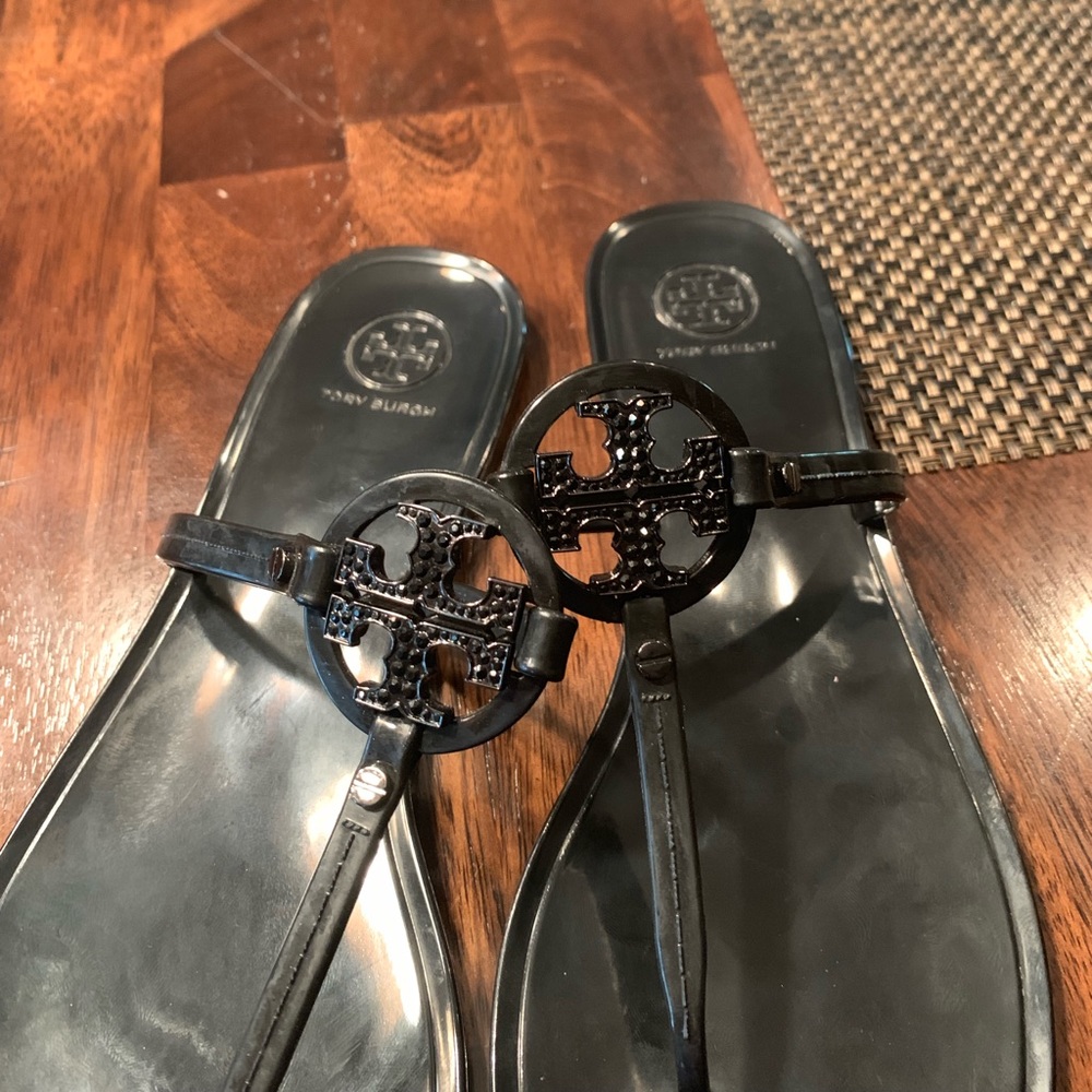 tory burch sandals
